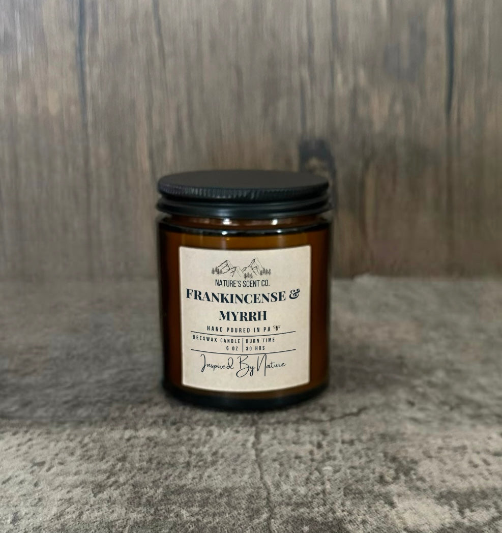 Nature's Scent Co frankincense and myrrh candle, all natural beeswax with a wood wick in an amber glass jar for a soothing earthy aroma